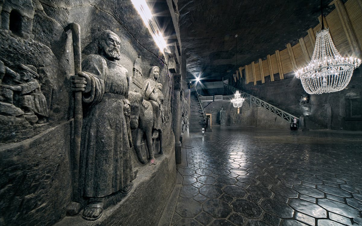 wieliczka salt mine guided tour