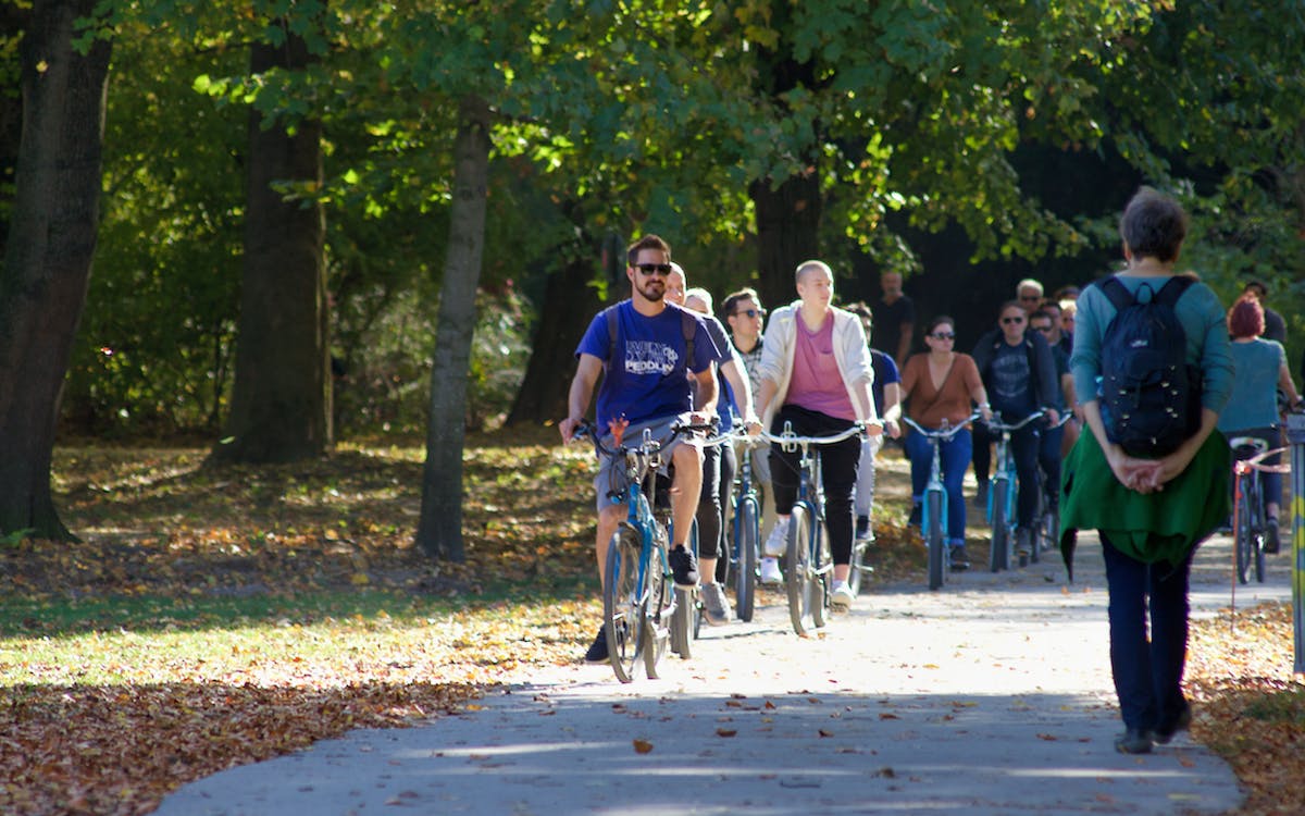 Summer Neuschwanstein Castle Tour from Munich (with bike ride) Get