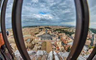 Exclusive St. Peter's Guided Tour with Dome Climb and Papal Tombs