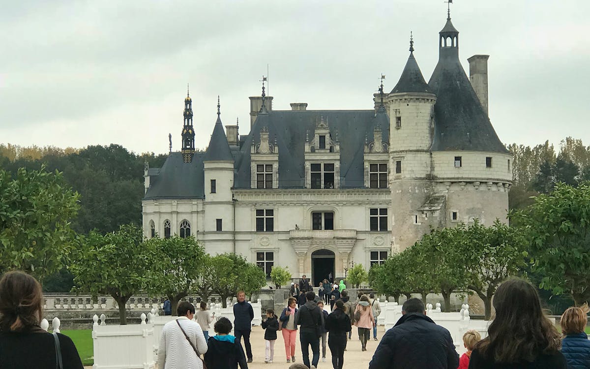 loire valley chateaux day trip from paris with lunch-1 loire valley chateaux day trip from paris with lunch-1