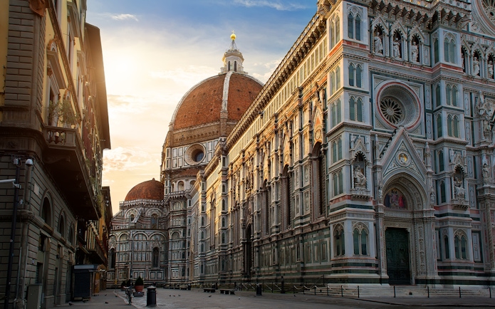 Florence Duomo exterior with intricate facade during Uffizi and Duomo tour.