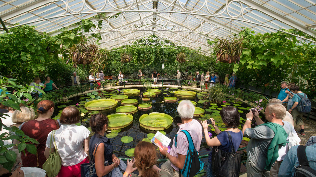 Kew Gardens Entrances