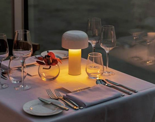 Thames river evening cruise