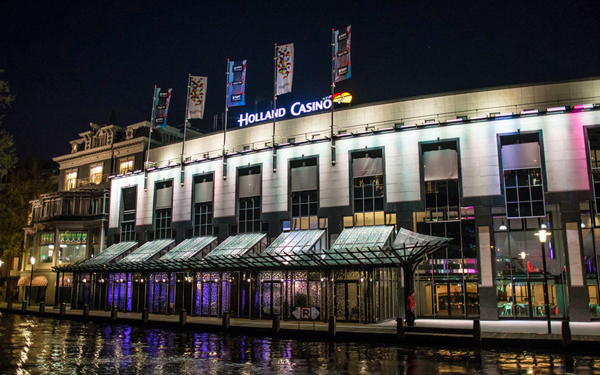 complete amsterdam nightlife experience with champagne & canal cruise-6 complete amsterdam nightlife experience with champagne & canal cruise-6