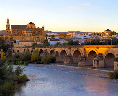 Granada Travel Guide