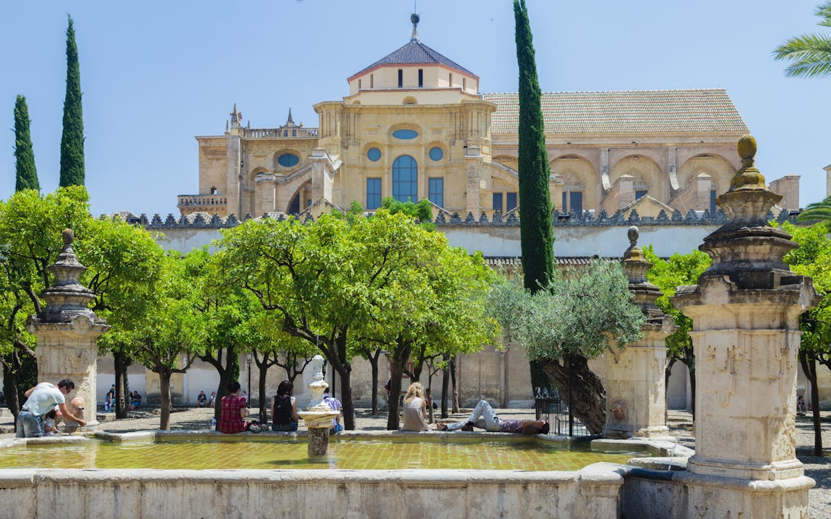 Córdoba Mosque & Jewish Quarter Guided Tour Headout