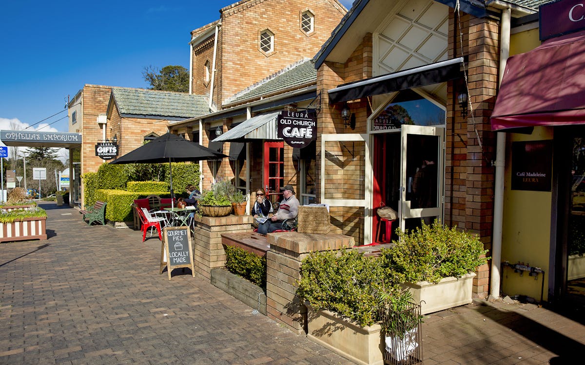 blue mountains day trip with featherdale wildlife transfers with optional lunch and river cruise-7 blue mountains day trip with featherdale wildlife transfers with optional lunch and river cruise-7