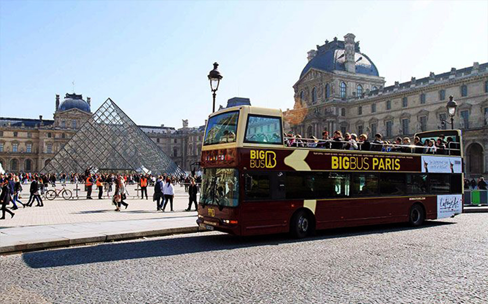 Автобусом в париж