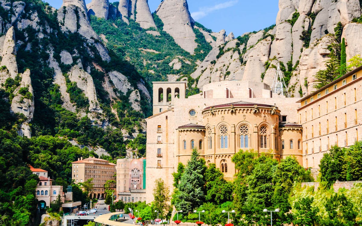sagrada familia & montserrat skip the line guided tour-10 sagrada familia & montserrat skip the line guided tour-10