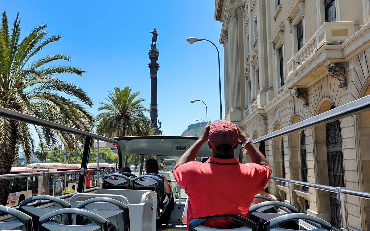 city tour di barcellona: tour hop-on hop-off + biglietti per il camp nou-2 city tour di barcellona: tour hop-on hop-off + biglietti per il camp nou-2