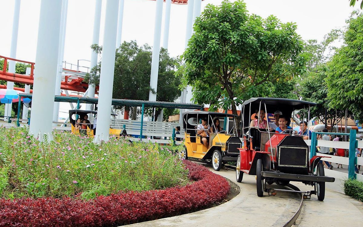 dream world + water fun + round trip transfers combo with optional buffet lunch-2 dream world + water fun + round trip transfers combo with optional buffet lunch-2