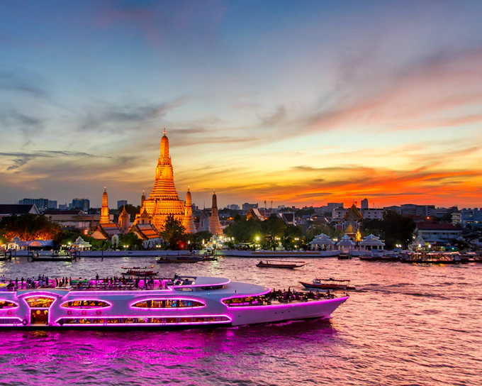 Wonderful Pearl Luxury Cruise with 5-Star Dinner & Thai Dance (Product 10989)