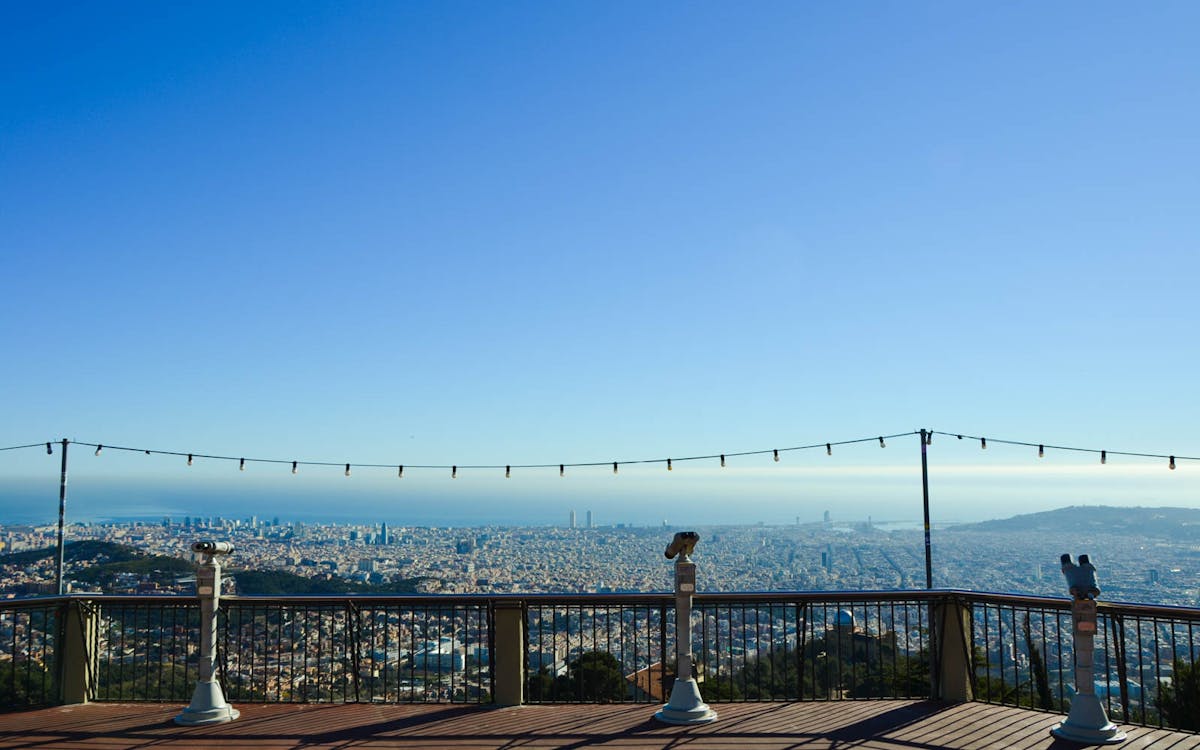 point de vue panoramique de tibidabo-6 point de vue panoramique de tibidabo-6