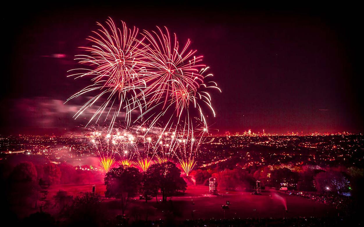Fireworks lighting up the night sky at Morden Park Bonfire & Fireworks Display.