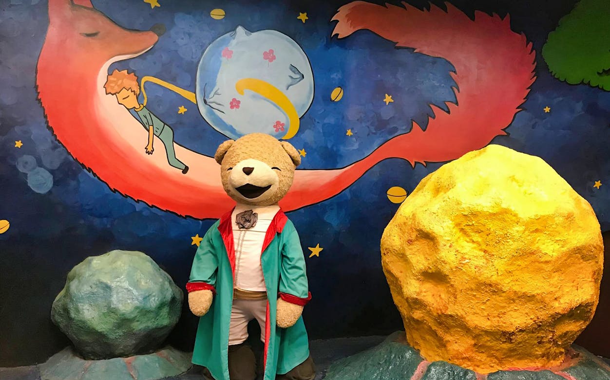 Teddy bear in costume at Little Prince exhibit, Teddy Bear Museum Pattaya.