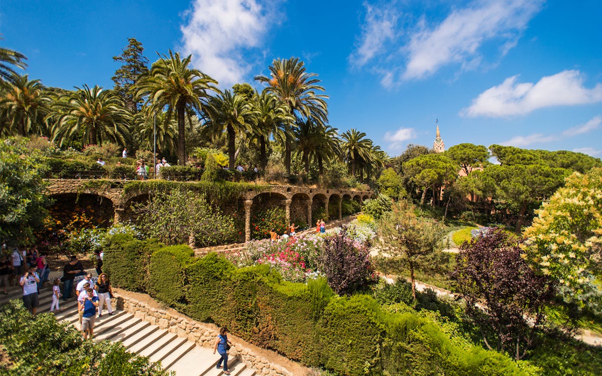 la barcelona de gaudí: visita guiada a park güell y casa batlló-2 la barcelona de gaudí: visita guiada a park güell y casa batlló-2