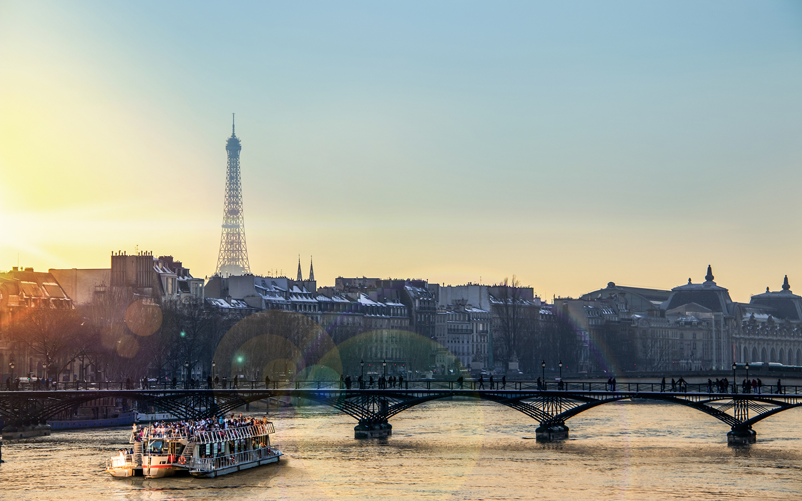 Paris Christmas Dinner Cruise - Only - Tickets.co.uk