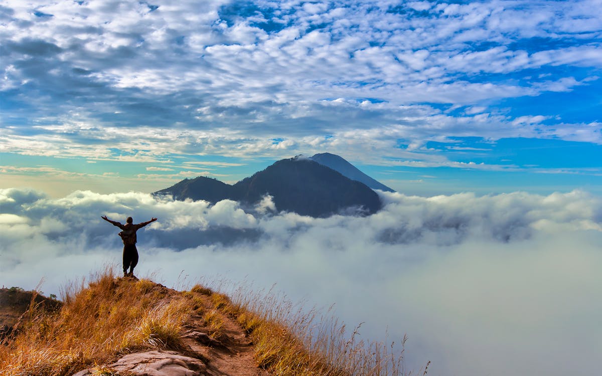 mount batur sunrise hiking and coffee plantation tour-1 mount batur sunrise hiking and coffee plantation tour-1