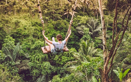Full-Day Bali Instagram Tour: Lempuyang Temple, Goa Rajah Waterfall & More