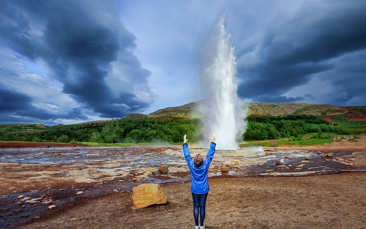 golden circle & northern lights full day tour-3 golden circle & northern lights full day tour-3