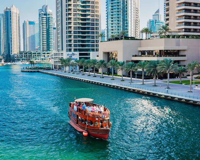 Dhow Cruise Dinner in Dubai Marina with Live Entertainment