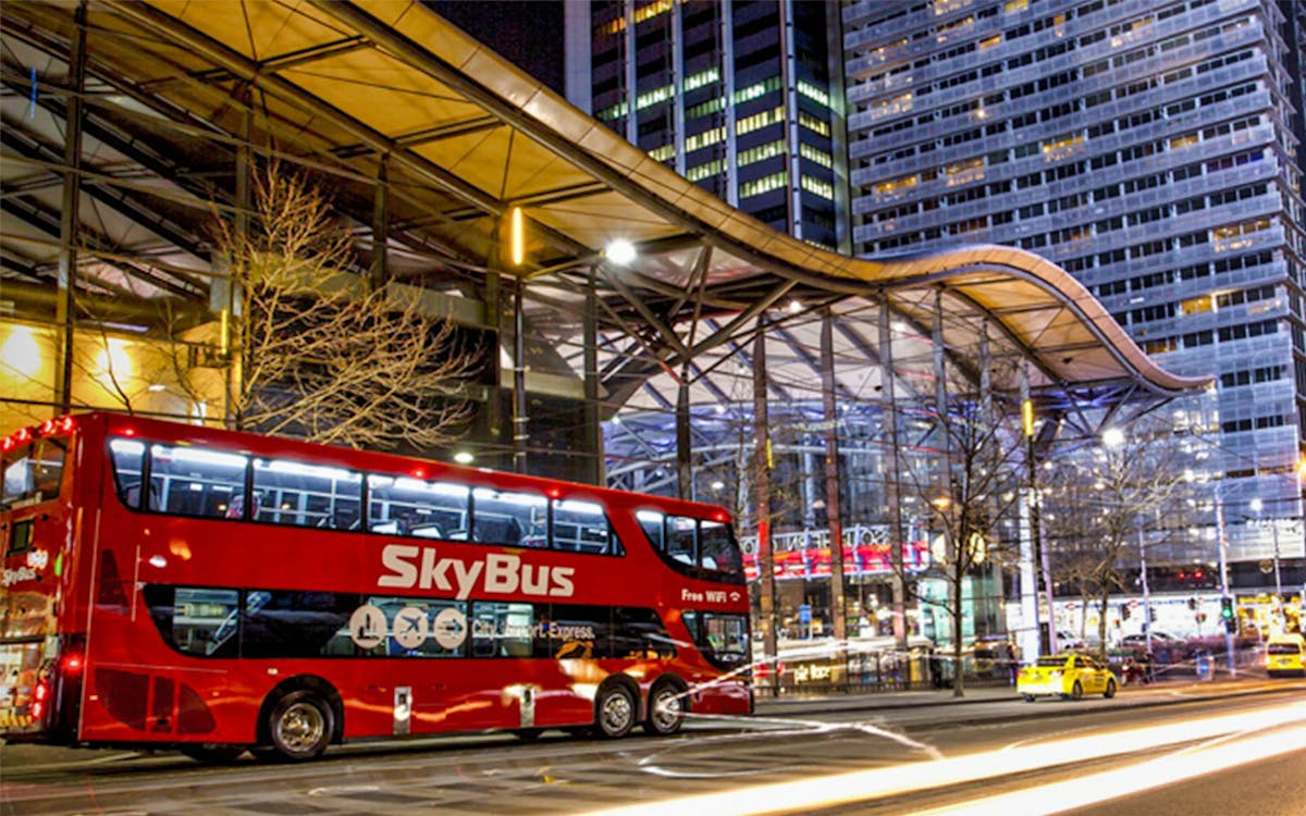 skybus melbourne airport shuttle to southbank and docklands-3 skybus melbourne airport shuttle to southbank and docklands-3