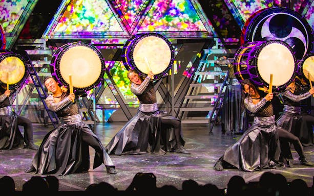 Performers playing taiko drums at Japanese Drum Show 「MANGEKYO」 in Tokyo.