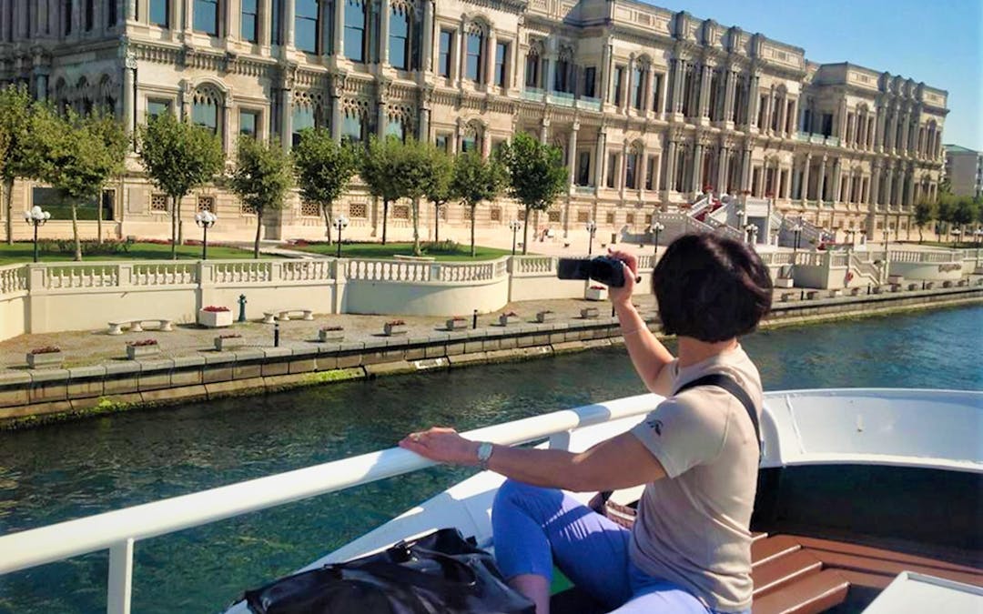 Istanbul Bosphorus Sightseeing 2 5 Hour Boat Cruise Headout