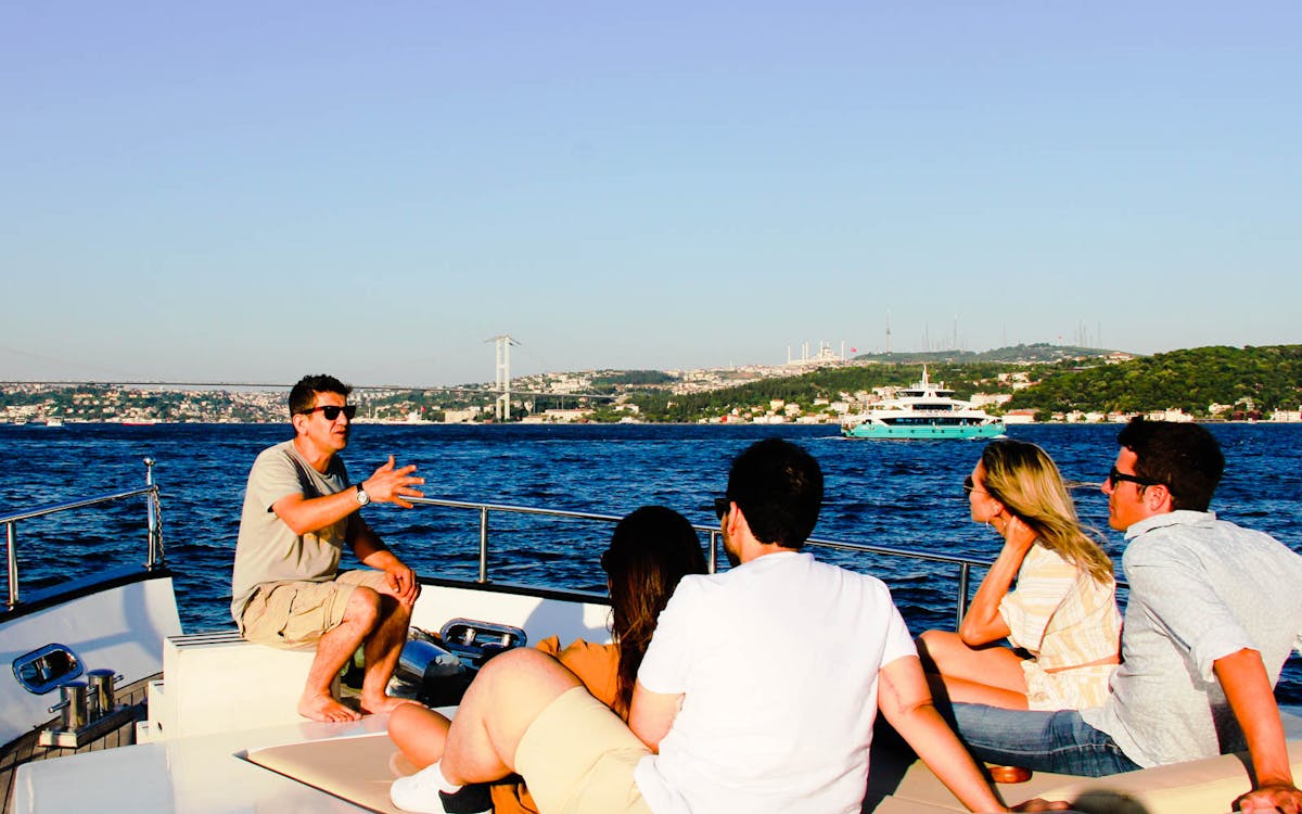 bosphorus sunset cruise on a luxury yacht-5 bosphorus sunset cruise on a luxury yacht-5