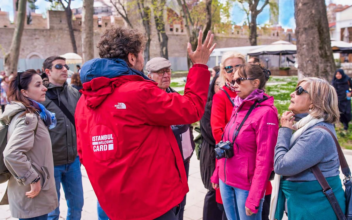 guided tour of topkapi palace and harem with historian guide-5 guided tour of topkapi palace and harem with historian guide-5