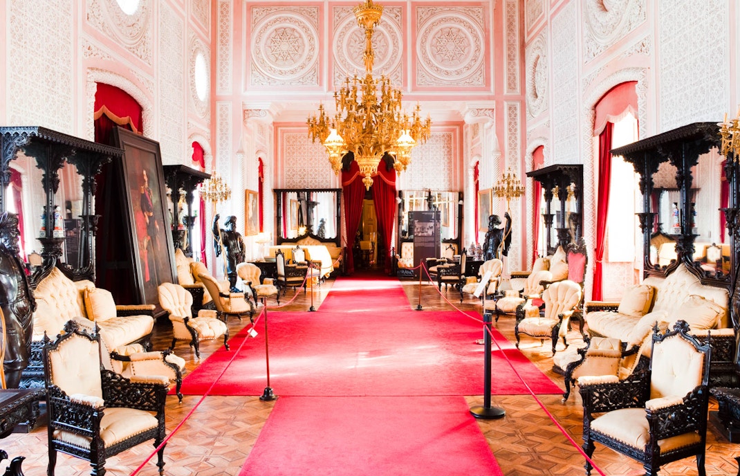 Palace's Interior Design and Furnishings