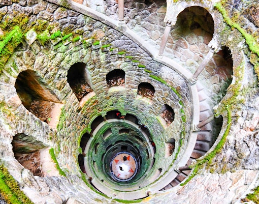 Quinta da Regaleira Initiation Well - Knights Templar Cross