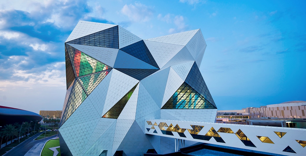 CLYMB Abu Dhabi - Prova il paracadutismo indoor