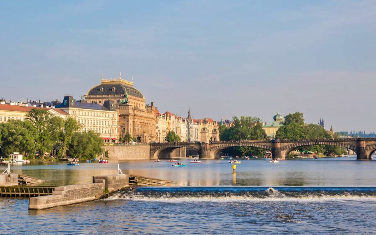combo: astronomical clock + 1 hour panoramic cruise tickets-10 combo: astronomical clock + 1 hour panoramic cruise tickets-10