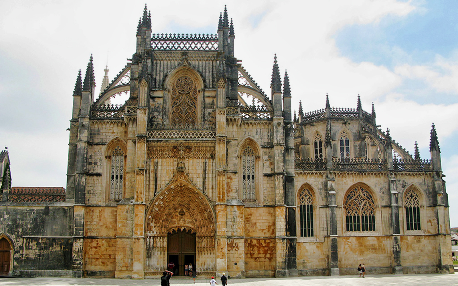 Batalha Monastery facade on a day tour from Lisbon.