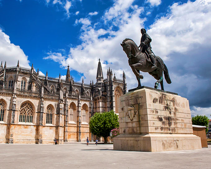 Fátima, Óbidos, Batalha & Nazaré: Day Tour From Lisbon