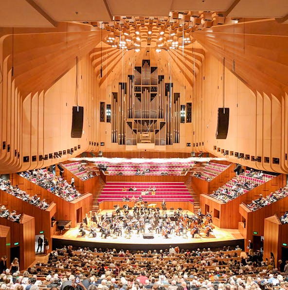 Bridge Theatre seating plan | Best seats & views at the best prices