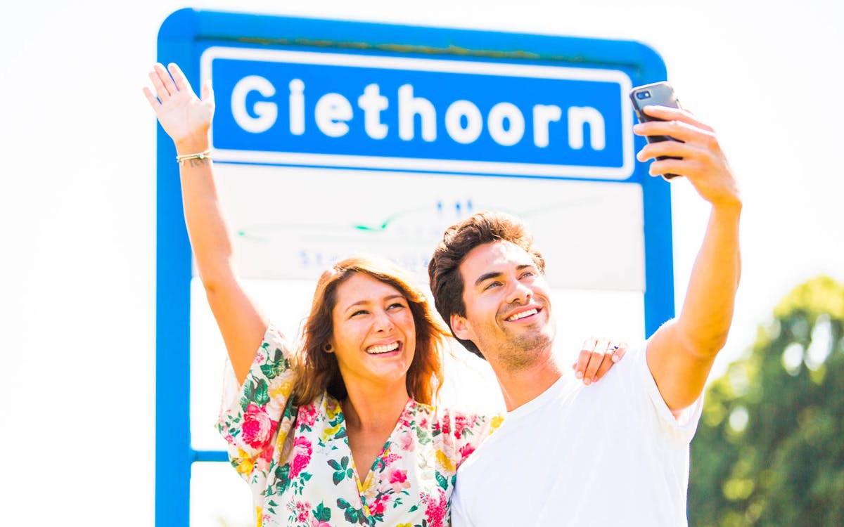 giethoorn day trip from amsterdam by bus & boat-2 giethoorn day trip from amsterdam by bus & boat-2