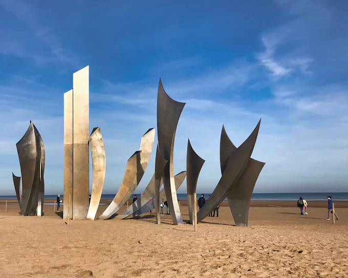 From Paris: Normandy US D-Day Landing Beaches Semi-Private Full-Day Tour