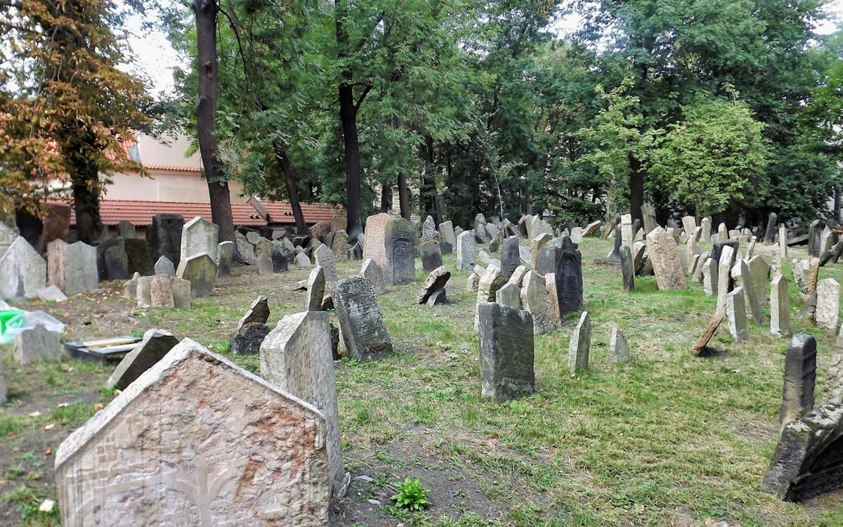 2-hr guided tour of prague old town & jewish quarter-2 2-hr guided tour of prague old town & jewish quarter-2