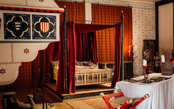 Early Access Crown Jewels With Opening Ceremony And Complete Tower Of London Guided Tour Headout