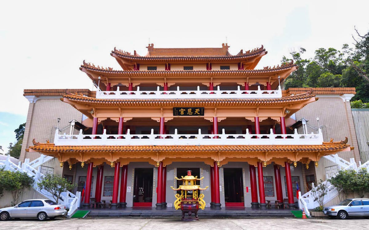 maokong tea & shenkeng stinky tofu private day tour with english-speaking guide-2 maokong tea & shenkeng stinky tofu private day tour with english-speaking guide-2
