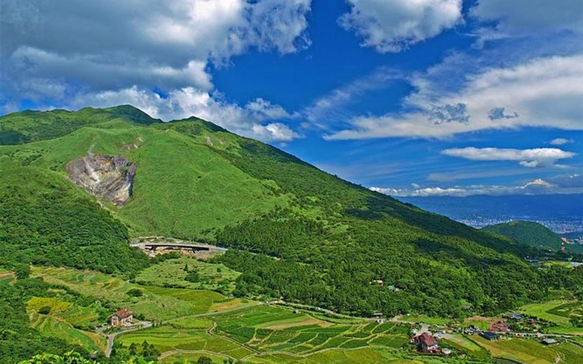 yangmingshan national park and hot-spring half-day tour from taipei-5 yangmingshan national park and hot-spring half-day tour from taipei-5