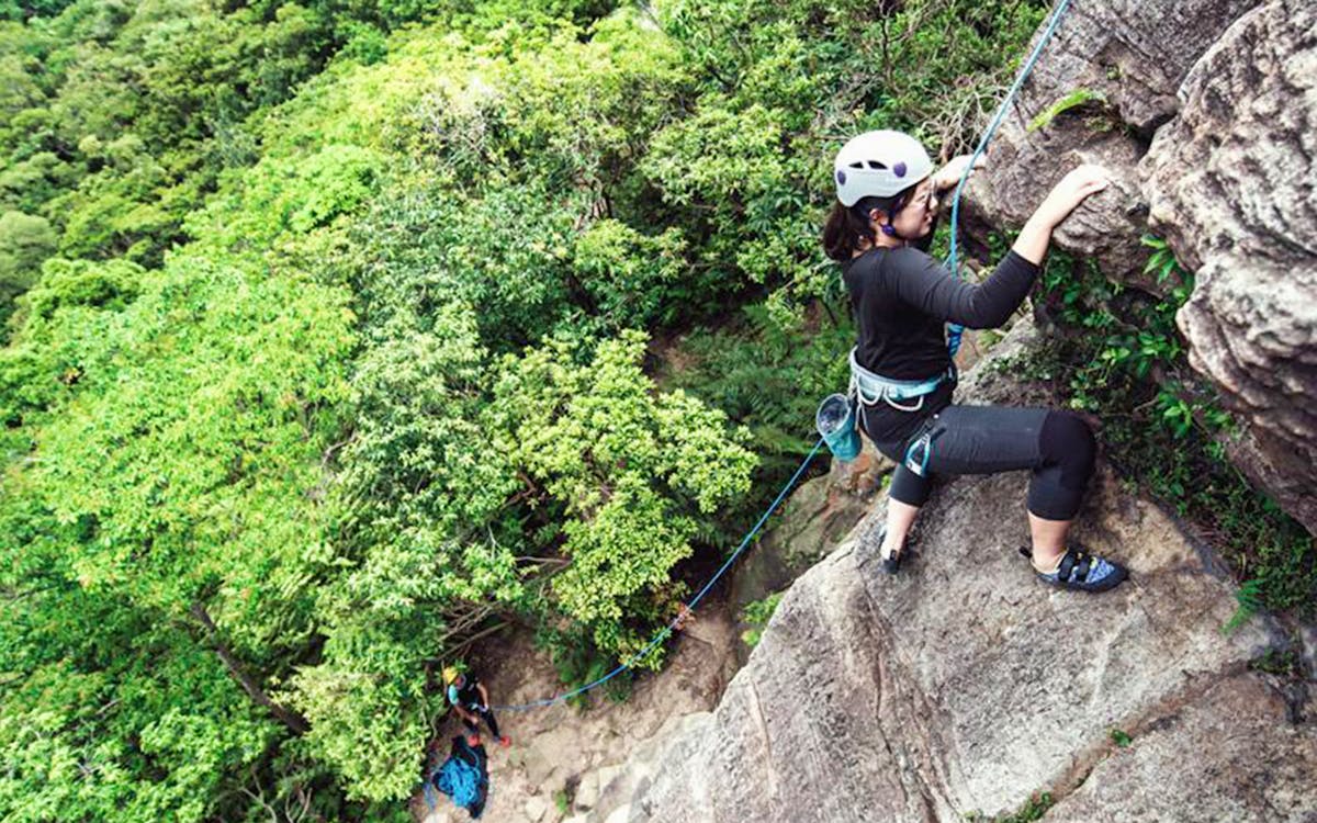 rock climbing at kyoto konpira yama-2 rock climbing at kyoto konpira yama-2