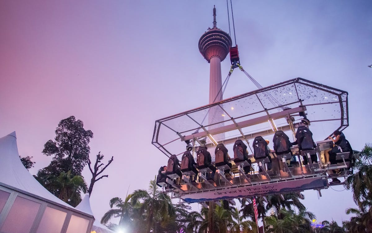 dinner in the sky malaysia-4 dinner in the sky malaysia-4