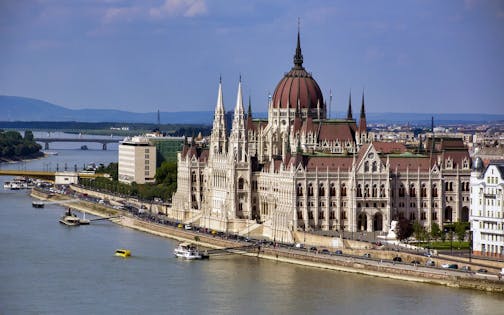 Budapest: Visita guidata del Parlamento ungherese