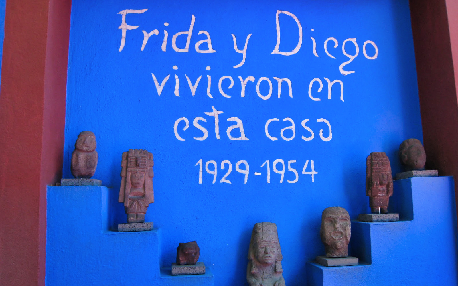 Frida Kahlo and Diego Rivera's residence inscription with sculptures, Coyoacan, Mexico City.