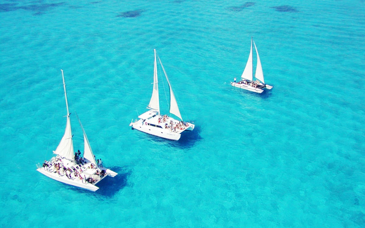 guided catamaran tour to isla mujeres-3 guided catamaran tour to isla mujeres-3
