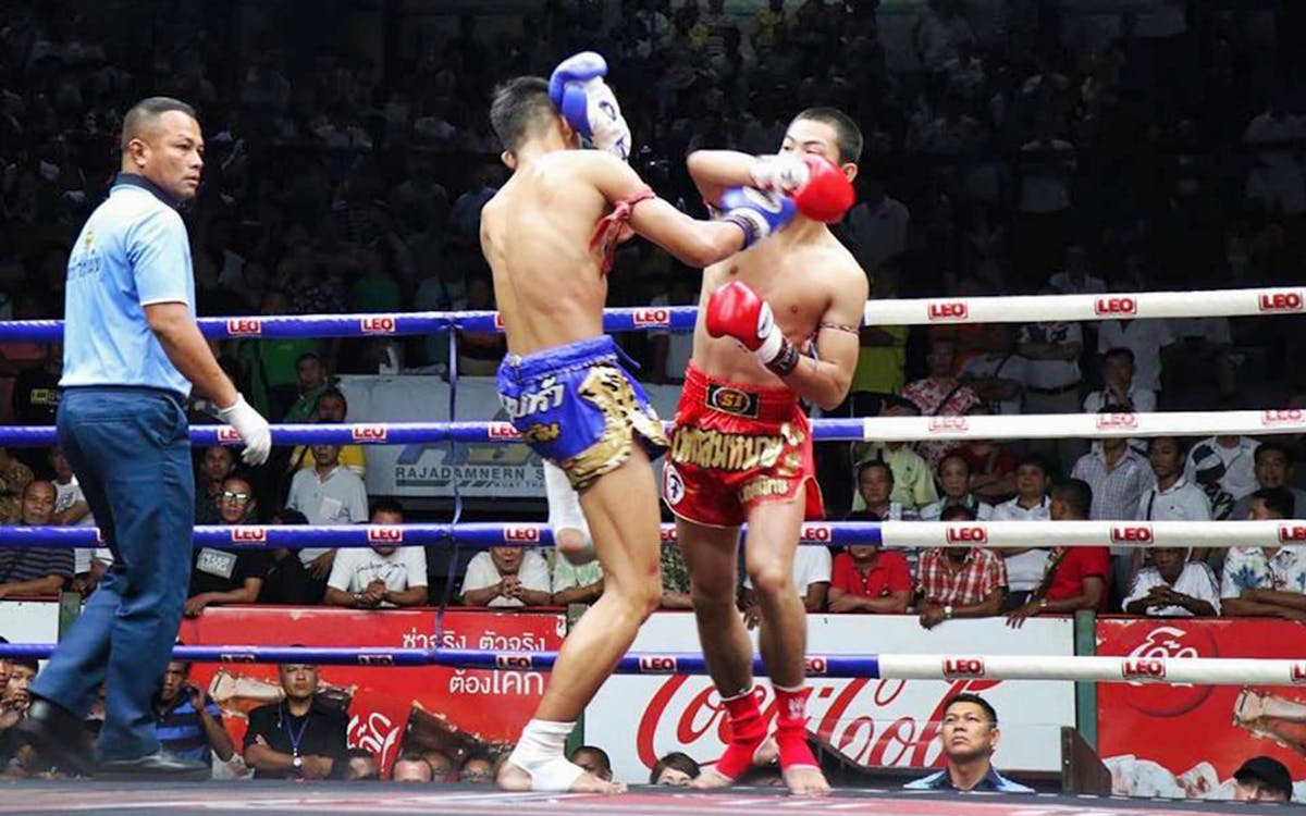 muay thai match at lumpinee boxing stadium-3 muay thai match at lumpinee boxing stadium-3