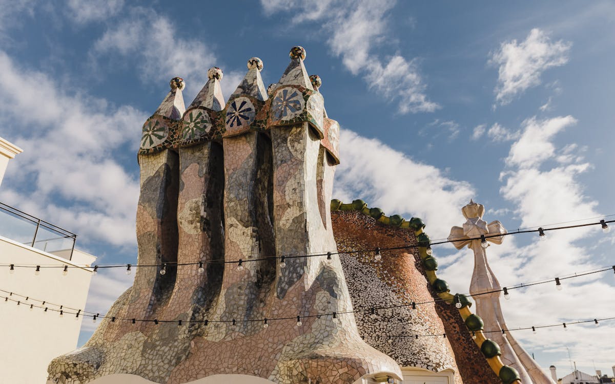 tours from home: the life & works of barcelona's antoni gaudí-3 tours from home: the life & works of barcelona's antoni gaudí-3